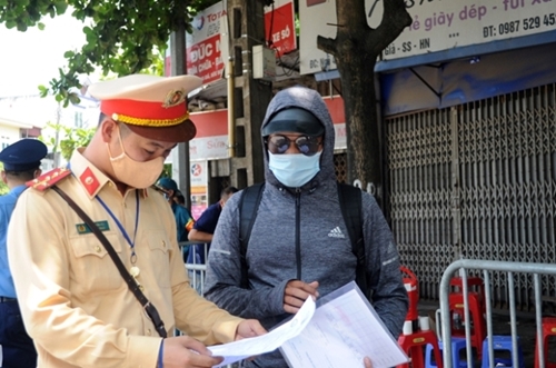 Phóng viên từ Hà Nội đi tác nghiệp tỉnh ngoài cần giấy tờ gì