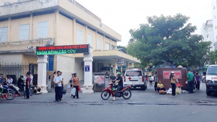 Một trong những bệnh viện, phòng khám uy tín phải kể đến là Bệnh viện Việt Đức