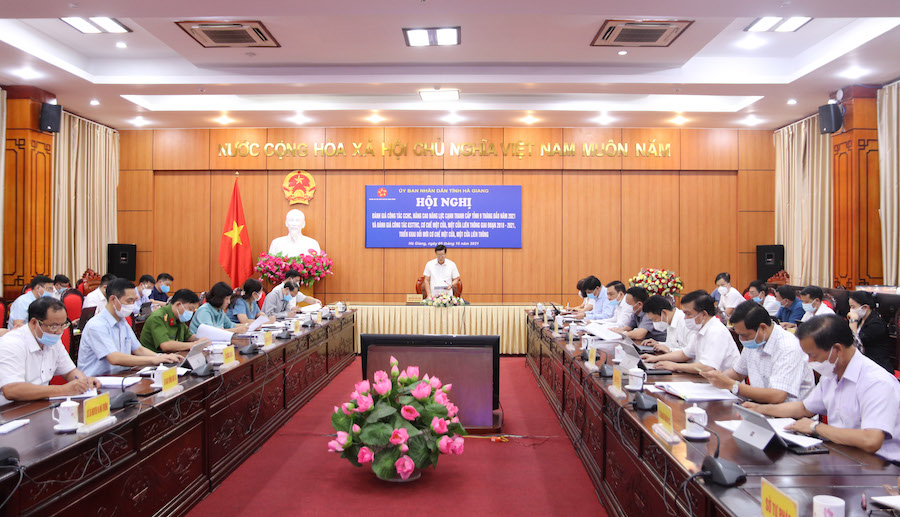 Hà Giang: CCHC phải đảm bảo vai trò lãnh đạo toàn diện, thống nhất của cấp ủy Đảng từ tỉnh đến cơ sở