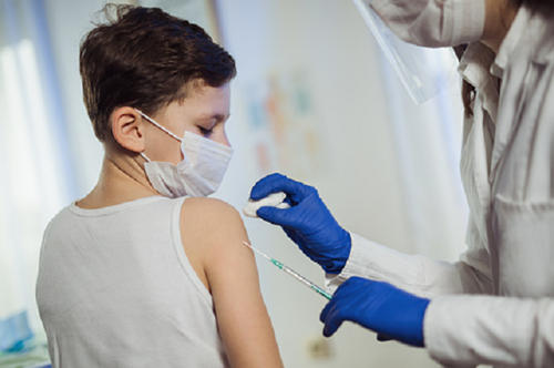Những lưu ý khi tiêm vaccine phòng COVID-19 cho trẻ