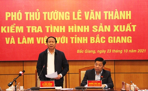 Phó Thủ tướng Lê Văn Thành Nhân rộng mô hình phòng, chống dịch, khôi phục sản xuất của Bắc Giang
