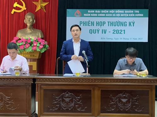 Ban đại diện hội đồng quản trị Ngân hàng CSXH huyện Kiến Xương họp thường kì