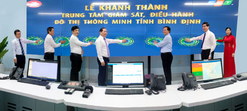 Khai trương Trung tâm giám sát, điều hành đô thị thông minh tỉnh Bình Định