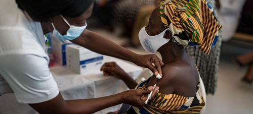 WHO tiếp tục kêu gọi phân phối bình đẳng vaccine