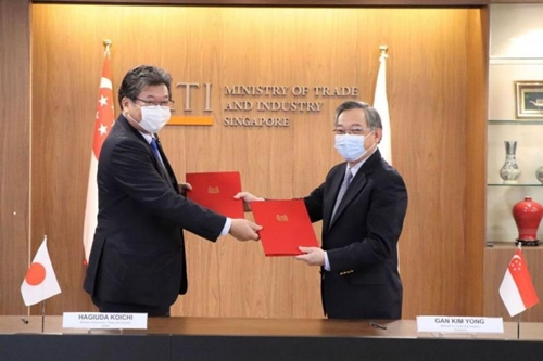 Nhật Bản và Singapore cam kết đảm bảo các tiêu chuẩn cao của CPTPP