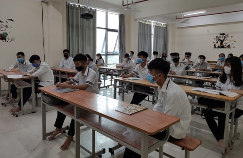 Hà Nội Học sinh từ lớp 7 đến lớp 12 đi học trở lại từ ngày 8 2 2022