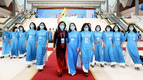 Một số hình ảnh Đoàn đại biểu tỉnh Bắc Giang tại Đại hội Phụ nữ toàn quốc lần thứ XIII