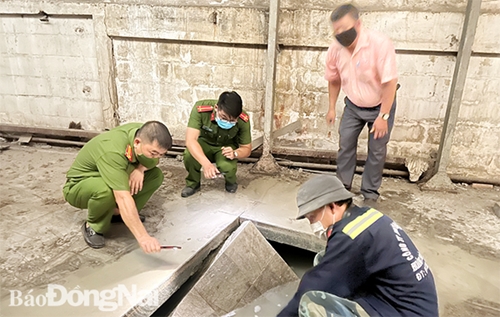Hơn 42 tấn chất thải nguy hại chôn giấu trong xí nghiệp Bóng đèn Điện Quang