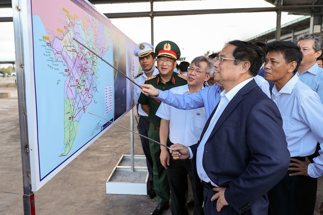 Khu quy hoạch cảng Trần Đề đang trở thành trung tâm vận tải đa phương thức, kết nối đường bộ, đường biển và đường sắt trong tương lai. Năm 2024, khu cảng này sẽ là một trong những khu cảng hiện đại và đáng tin cậy nhất của miền Nam Việt Nam, tạo điều kiện thuận lợi cho phát triển kinh tế địa phương.