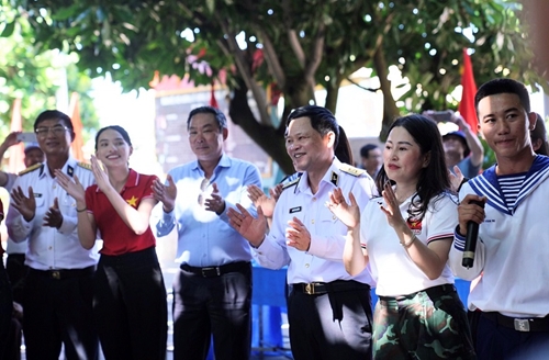 Tự hào truyền thống Hải quân Nhân dân Việt Nam Anh hùng