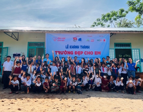 Trường đẹp cho em đến với học sinh dân tộc thiểu số tỉnh Kon Tum