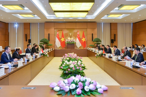 Thúc đẩy hơn nữa quan hệ giữa hai cơ quan lập pháp Việt Nam - Singapore