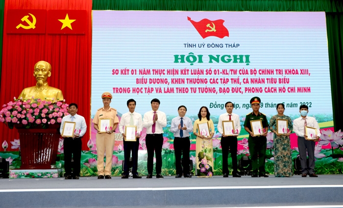 Đồng Tháp  Nhiều hoạt động kỷ niệm 132 năm ngày sinh Chủ tịch Hồ Chí Minh