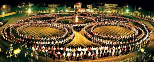 Lễ vinh danh “Nghệ thuật Xòe Thái” được tổ chức tại tỉnh Yên Bái