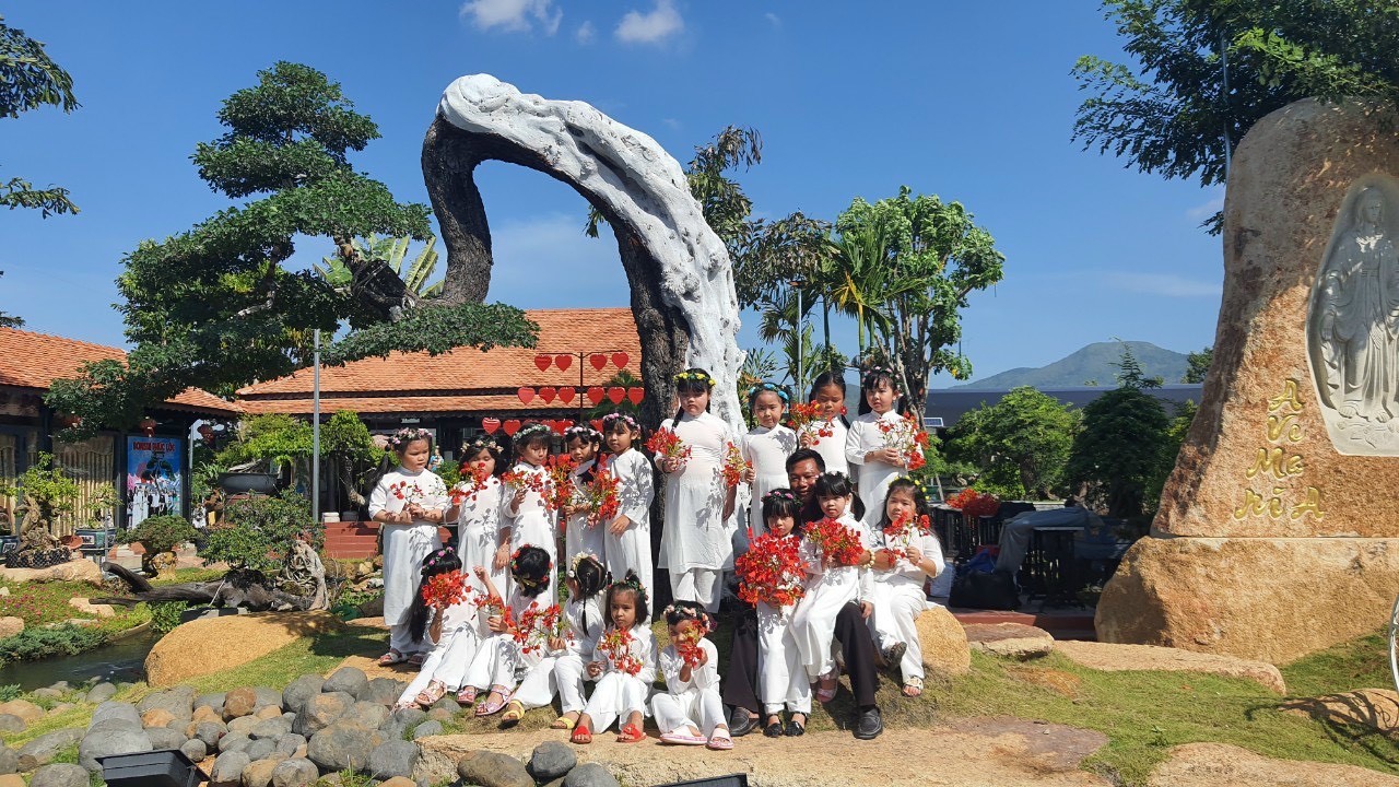 Bonsai Nghệ Thuật