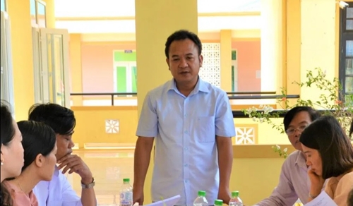 Cách hết chức vụ trong Đảng của Phó Ban Dân tộc HĐND tỉnh Quảng Trị