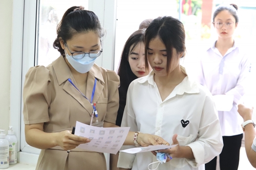 Quảng Ninh tăng 5 bậc trong bảng xếp hạng điểm thi tốt nghiệp THPT