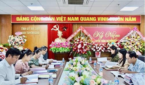 Hà Tĩnh tích cực tham gia Cuộc thi viết chính luận về bảo vệ nền tảng tư tưởng của Đảng