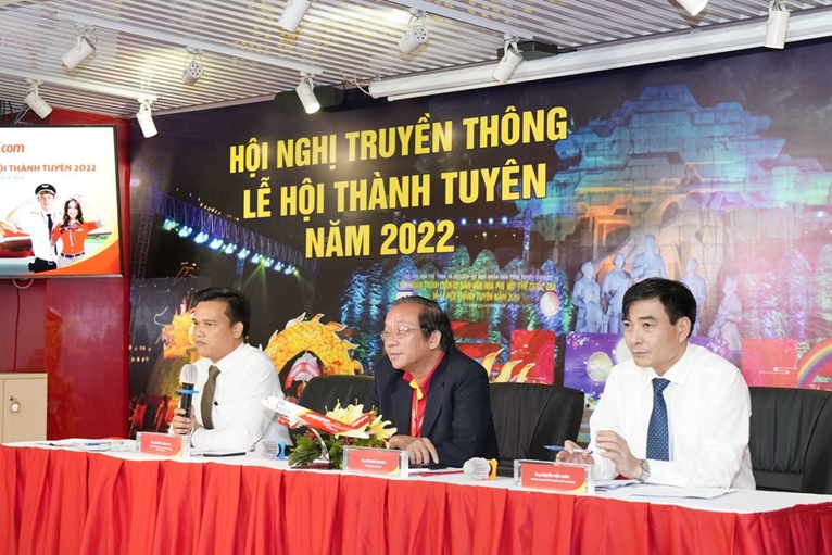 Bay Vietjet đón Tết Trung thu tại Tuyên Quang - Lễ hội Thành Tuyên