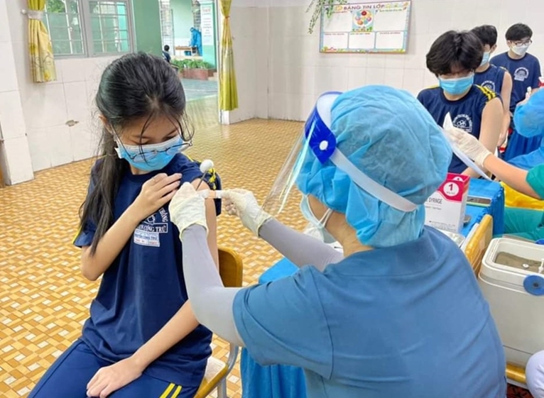 Hà Nội tăng tốc tiêm vắc - xin cho trẻ em 5 đến 12 tuổi trong tháng 8 2022