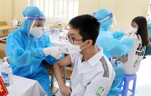Số ca mắc COVID-19 giảm còn 2 197 ca, 1 bệnh nhân ở Ninh Bình tử vong