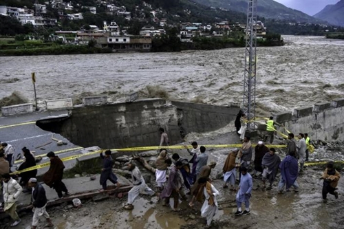 Hơn 1 000 người thiệt mạng vì lũ lụt tại Pakistan