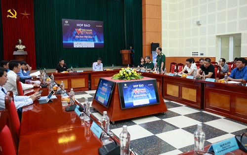 Vinh quang Việt Nam 2022 tôn vinh 13 tập thể, cá nhân tiêu biểu