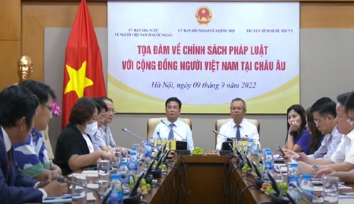 Chính sách pháp luật với cộng đồng người Việt Nam tại châu Âu