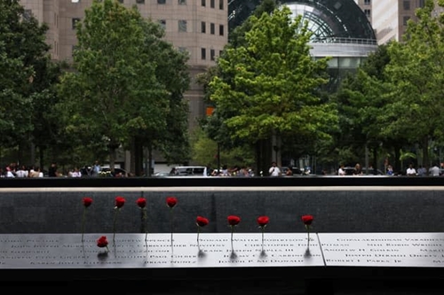 Mỹ tưởng niệm các nạn nhân, 21 năm sau vụ khủng bố 11 9