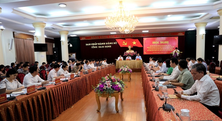 Hình ảnh: Ban Chỉ đạo tổng kết Nghị quyết số 09-NQ/TW của Bộ Chính trị làm việc tại Nam Định số 2