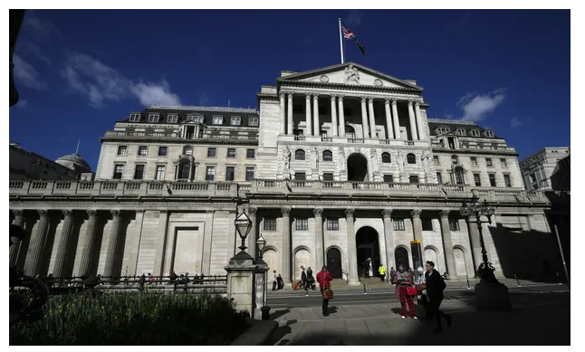 Hình ảnh: Ngân hàng Trung ương Anh tăng lãi suất lần thứ 7 liên tiếp số 1