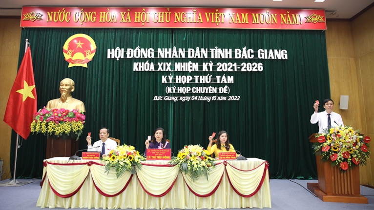 Kỳ họp thứ 8 HĐND tỉnh Bắc Giang khóa XIX thông qua 5 nghị quyết phát triển KT-XH
