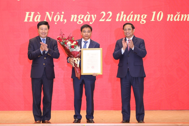 Tiểu sử Bộ trưởng Bộ Giao thông Vận tải Nguyễn Văn Thắng