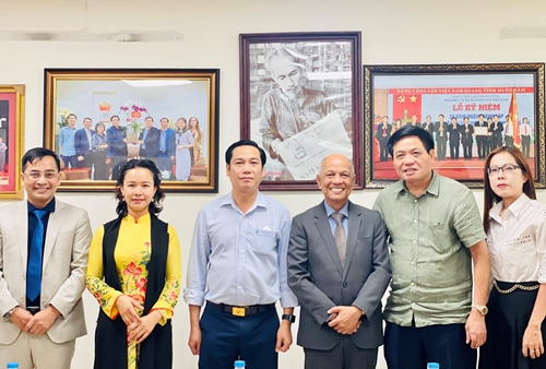 Tăng cường phối hợp truyền thông xúc tiến thương mại với Hiệp hội Doanh nhân Việt Nam ở nước ngoài
