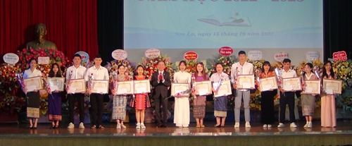 Hội khuyến học tỉnh Sơn La đồng hành cùng sinh viên nghèo vượt khó