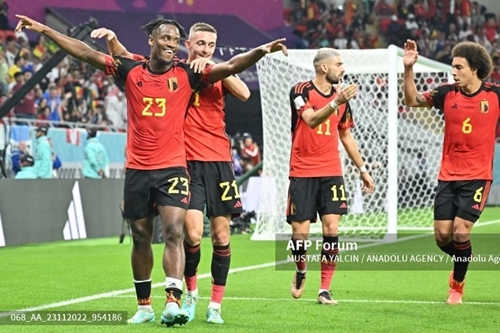 Đội tuyển Bỉ giành chiến thắng tối thiểu 1-0 trước Canada