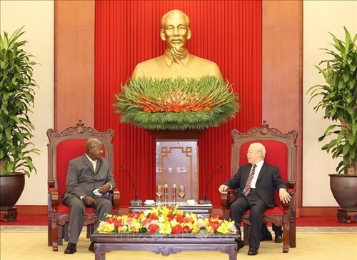 Đưa quan hệ Việt Nam - Uganda sang giai đoạn phát triển mới