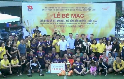 Vô địch giải bóng đá Vietnam Post mở rộng lần thứ VIII thuộc về đội Bưu điện TP Hà Nội