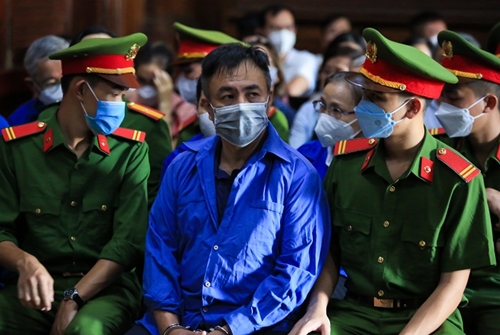Xét xử sơ thẩm cựu Giám đốc Bệnh viện Mắt TP Hồ Chí Minh