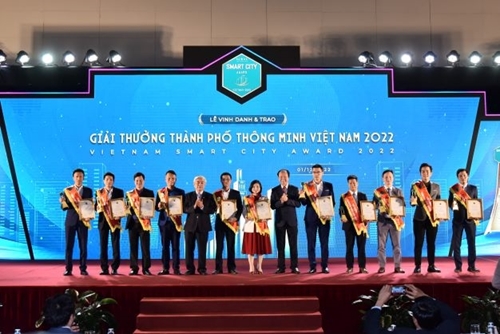 Đà Nẵng lần thứ 3 được vinh danh Thành phố thông minh xuất sắc Việt Nam