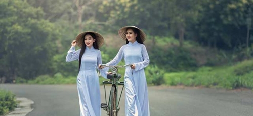 Lễ hội áo dài du lịch Hà Nội 2022