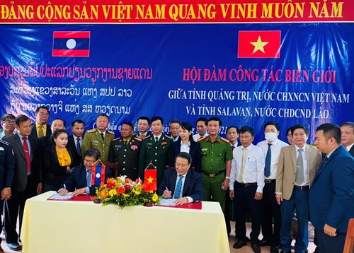 Quảng Trị Đẩy mạnh hợp tác phát triển toàn diện với các tỉnh bạn Lào