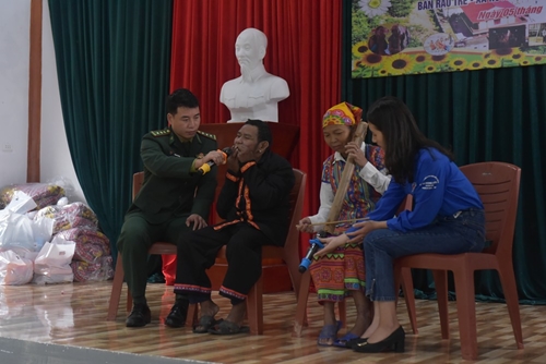 Vai trò của cấp ủy Đảng với việc bảo tồn, phát huy truyền thống văn hóa của dân tộc Chứt
