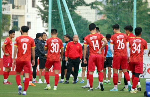 HLV Park Hang-seo rút gọn 25 cầu thủ dự AFF Cup 2022