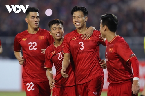 Việt Nam đánh bại Malaysia 3-0 bằng đẳng cấp tuyệt đối