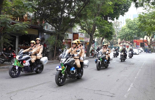 Công an thành phố Hà Nội ra quân bảo vệ an toàn dịp Tết Quý Mão
