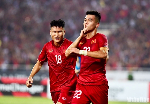 Đội tuyển Việt Nam hòa Thái Lan ở chung kết lượt đi AFF Cup 2022