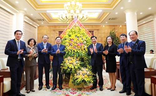 Đoàn lãnh đạo tỉnh Bắc Ninh thăm, chúc Tết tỉnh Bắc Giang