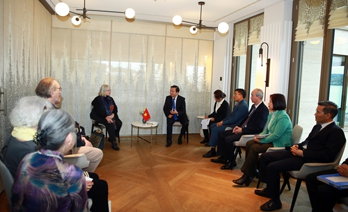 Thúc đẩy quan hệ hữu nghị và giao lưu nhân dân giữa Việt Nam và Thụy Sĩ