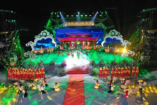 Ấn tượng Lễ hội đền Đông Cuông - điểm du lịch tâm linh nổi tiếng của vùng Tây Bắc